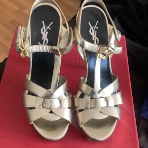 Pair of used heels